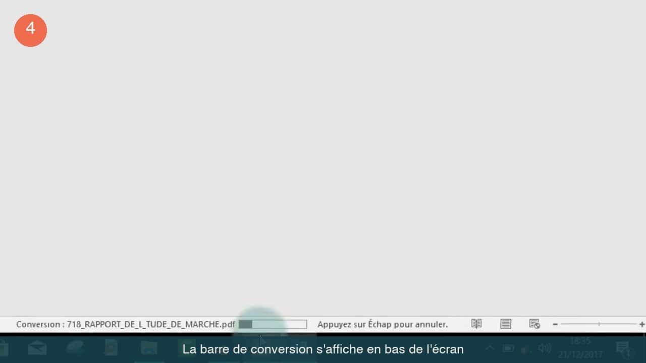 Barre de conversion du PDF affichée en bas de la fenêtre Word avec la mention Appuyez sur Échap pour annuler